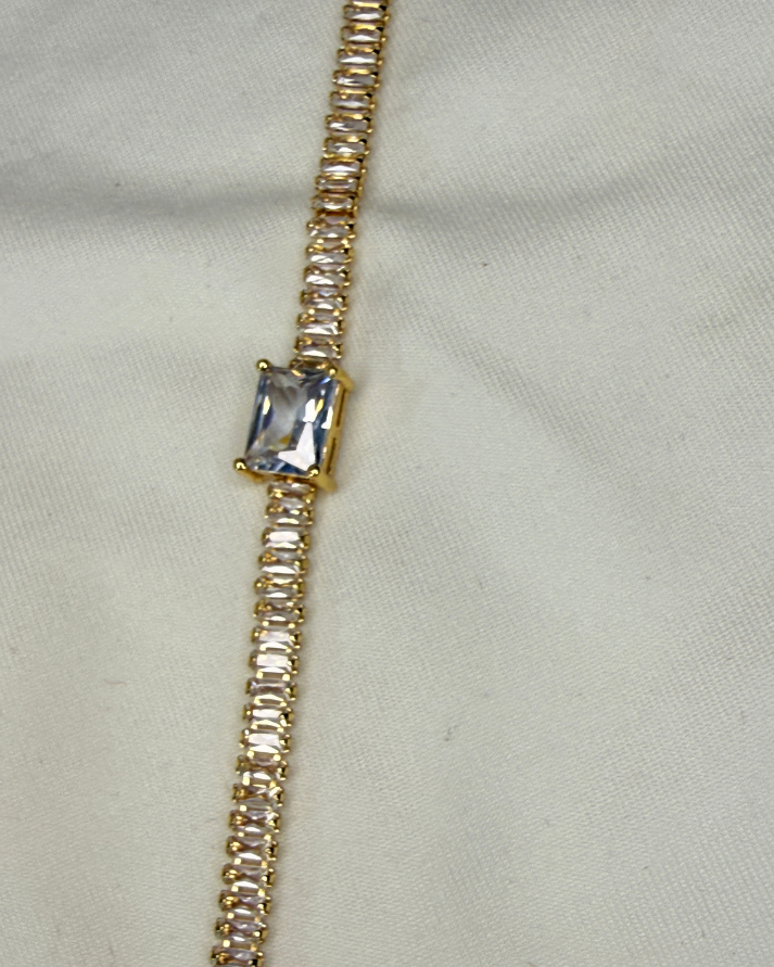 Elara Tennis Bracelet