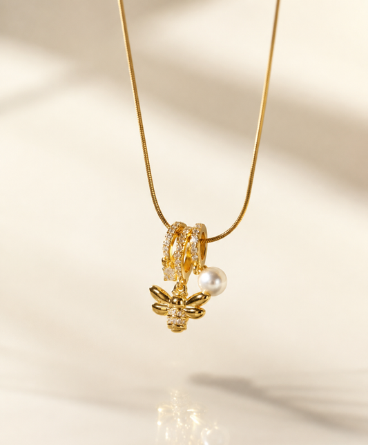 Queen Bee charm Necklace