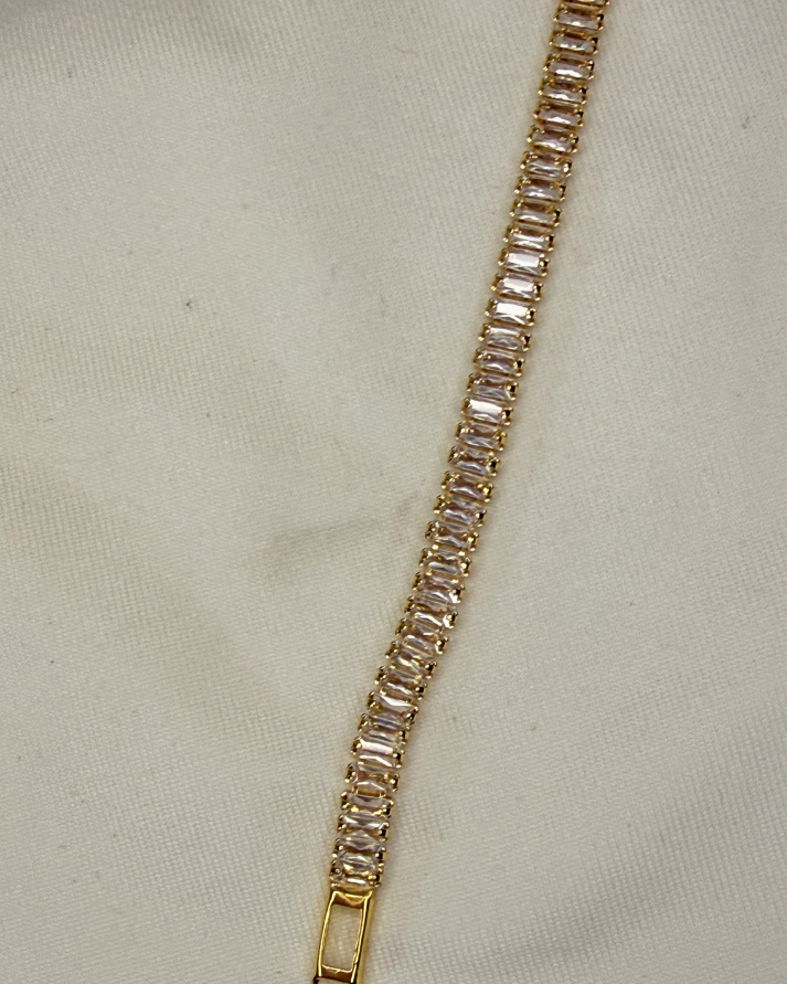Elara Tennis Bracelet
