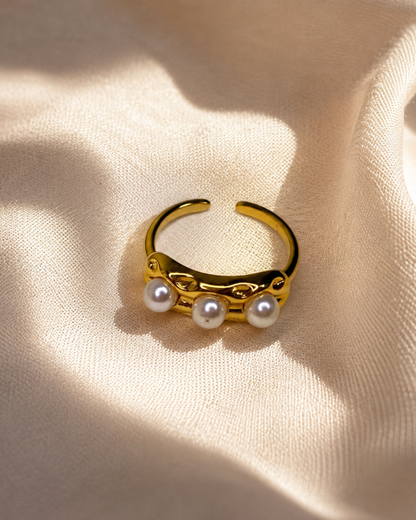 Pearl Whisper Ring