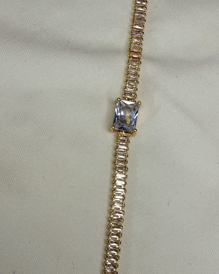 Elara Tennis Bracelet