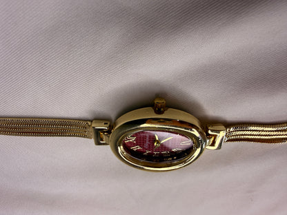 Rouge Etoile Watch