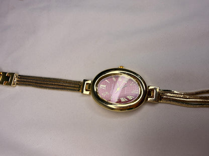 Rouge Etoile Watch