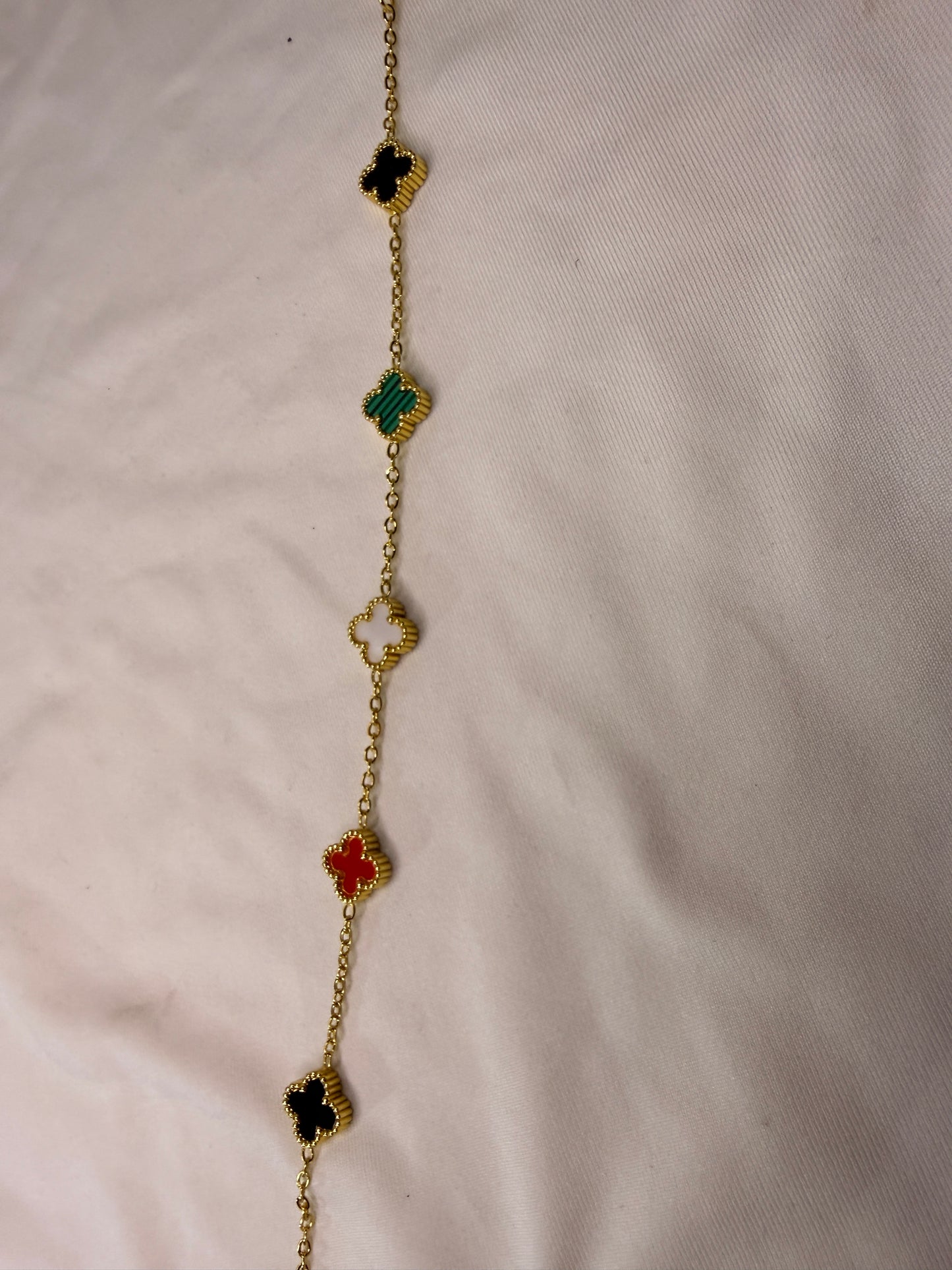 Elise Clover Bracelet
