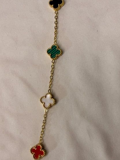 Elise Clover Bracelet