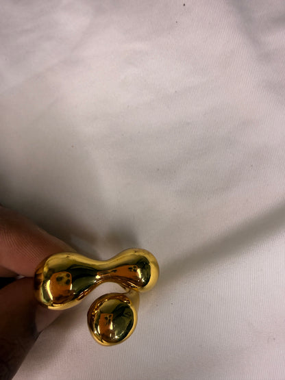 Aura Form Ring