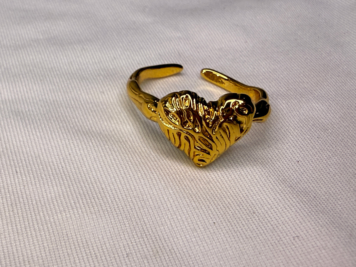 Golden Reef Ring