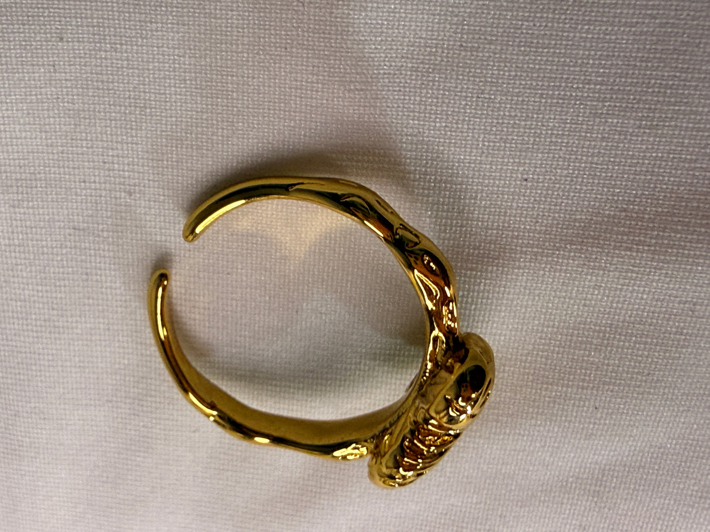 Golden Reef Ring