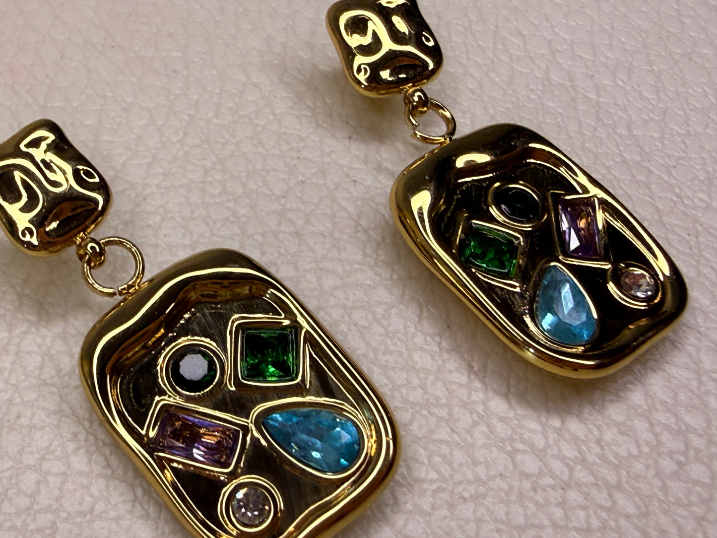 Muse Mosaic Drops