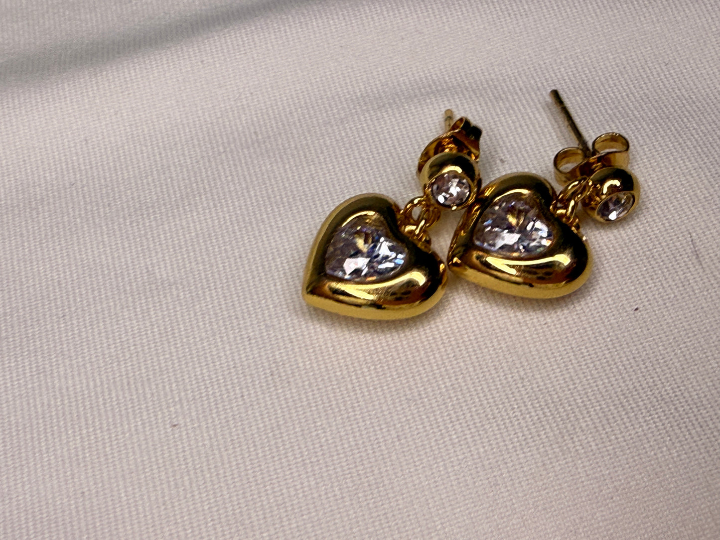 Love Locked Drops